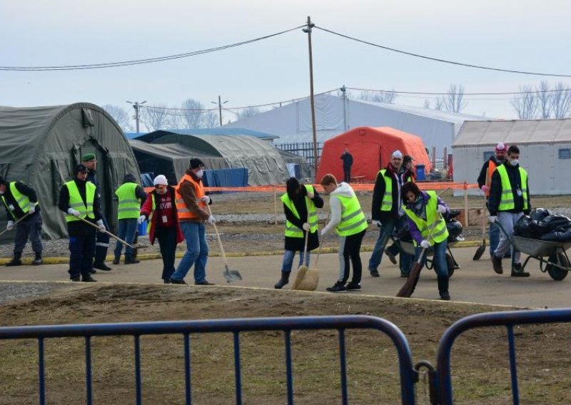 MUP: Ručak ukinut samo radnicima u 8-satnoj smjeni