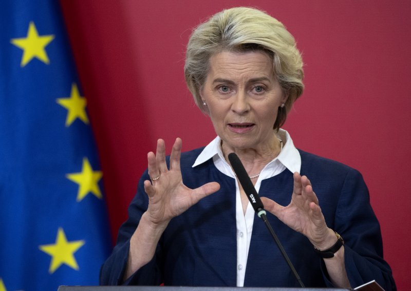 Von der Leyen u Sarajevu: 'Pred Europskim vijećem ćemo snažno zagovarati formalno odobravanje kandidatskog statusa za BiH'