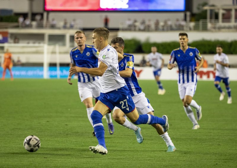 Hajduk bez Livaje, ali s Kalinićem kod Lokomotive, Gorica protiv Slavena želi iskoristiti kiks Rijeke. Evo gdje gledati današnje utakmice