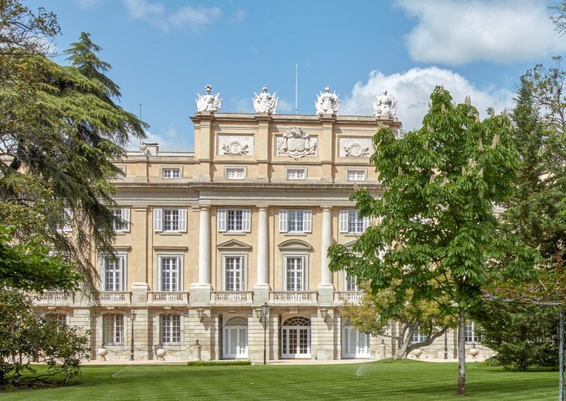 Madridska palača Liria, od simbola vojvodske moći preko zgarišta do zbirke umjetničkog blaga