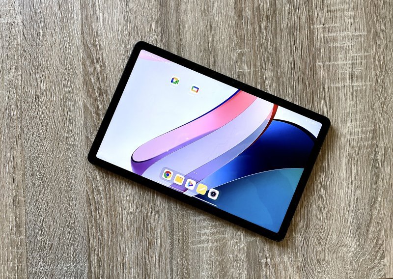 [FOTO] Solidan Android tablet za zagrižene štedljivce: Isprobali smo Xiaomi Redmi Pad