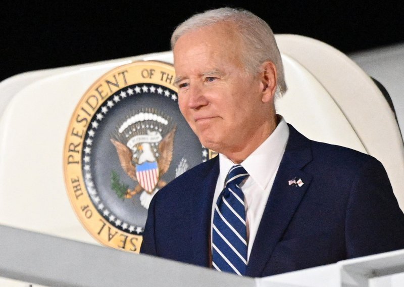 Biden: Američka demokracija je napadnuta