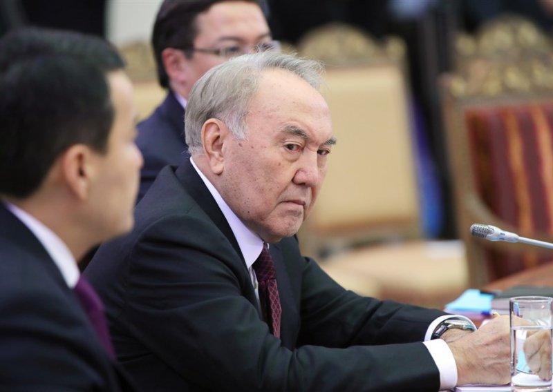 Kazahstan: Zaplijenjen nakit vrijedan 230 mil. dolara nećaka bivšeg predsjednika