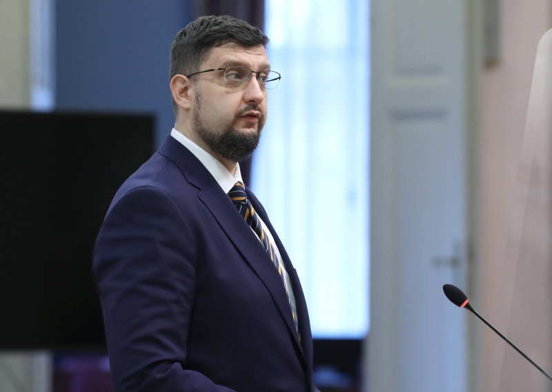 Stjepan Čuraj više nije predsjednik Hrvatske narodne stranke