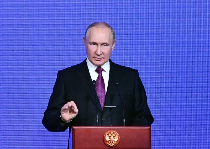 Putin: 'Zapad želi podijeliti i uništiti Rusiju. Nećemo to dopustiti!'