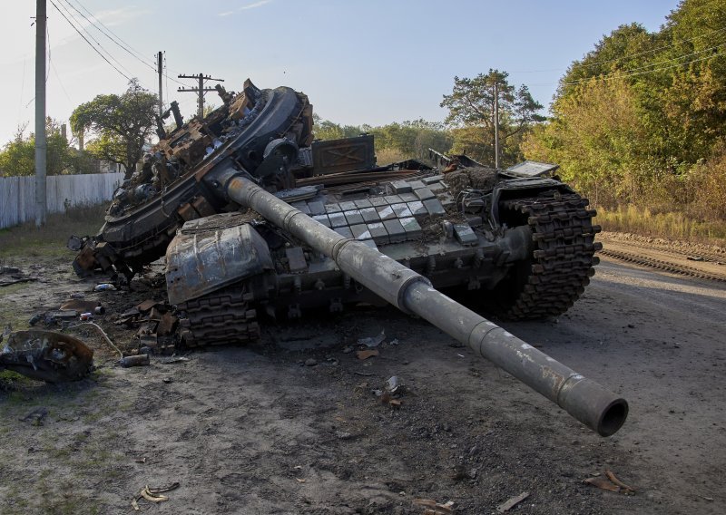 [FOTO] Najnovije izvješće ukrajinske vojske: Rusi su izgubili više od 77.000 vojnika, 2786 tenkova, 278 aviona...
