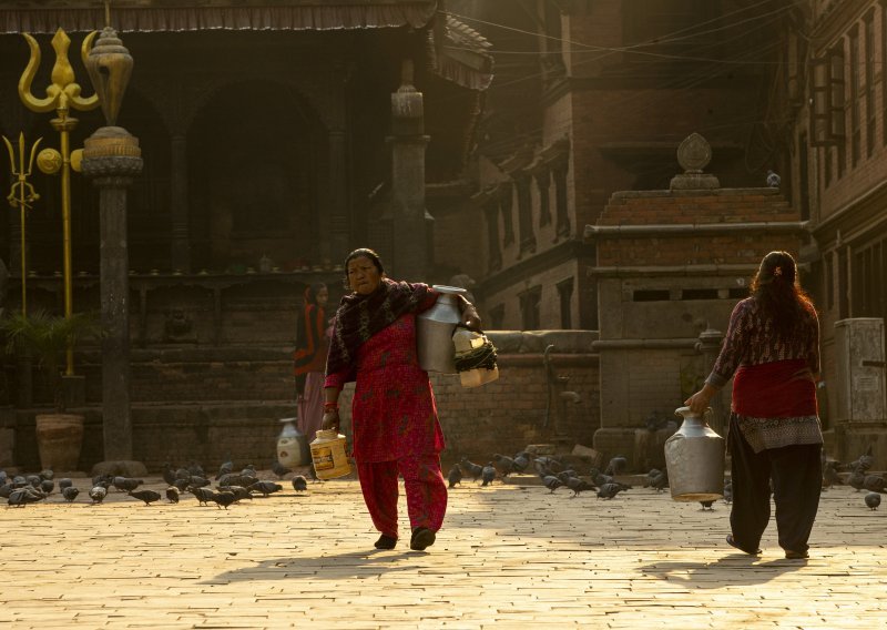 [VIDEO] Potres u Nepalu magnitude 6,6; poginulo najmanje šest ljudi