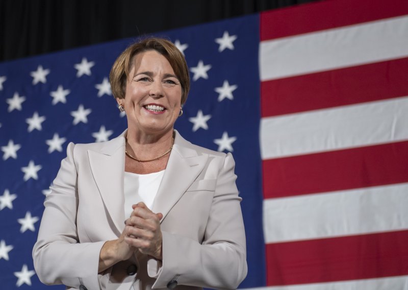 Prva deklarirana lezbijka - američka guvernerka; prvi pripadnik generacije Z u Kongresu