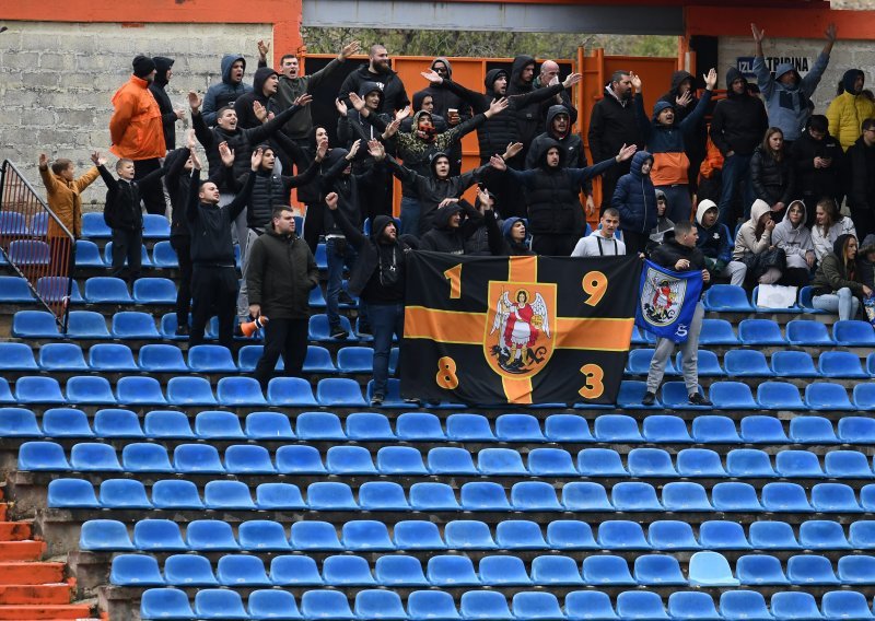 [VIDEO/FOTO] Beljo za tri minute matirao Šibenčane i približio Osječane Hajduku, nezadovoljni Funcuti nisu štedjeli vodstvo kluba