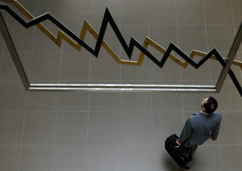 Macroeconomic data show recession ends in second quarter