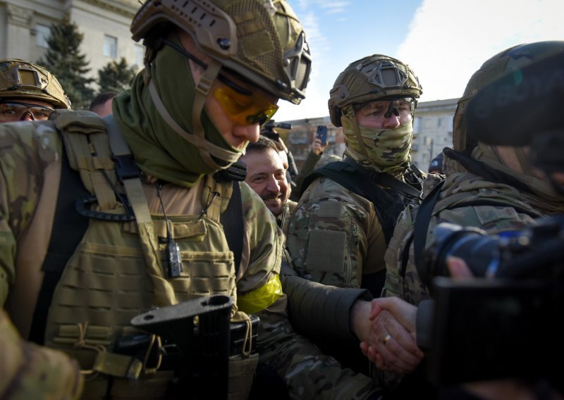 Ukrajinska vojska zbog izvještavanja iz Hersona povukla akreditacije novinarima CNN-a i Sky Newsa