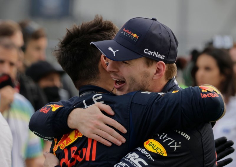 Max Verstappen komentirao situaciju koja je unijela razdor u momčad Red Bulla: Imam svoje razloge...