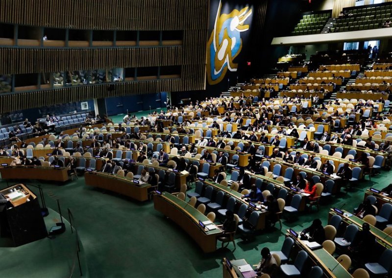 Opća skupština UN-a traži od Rusije odštetu za Ukrajinu