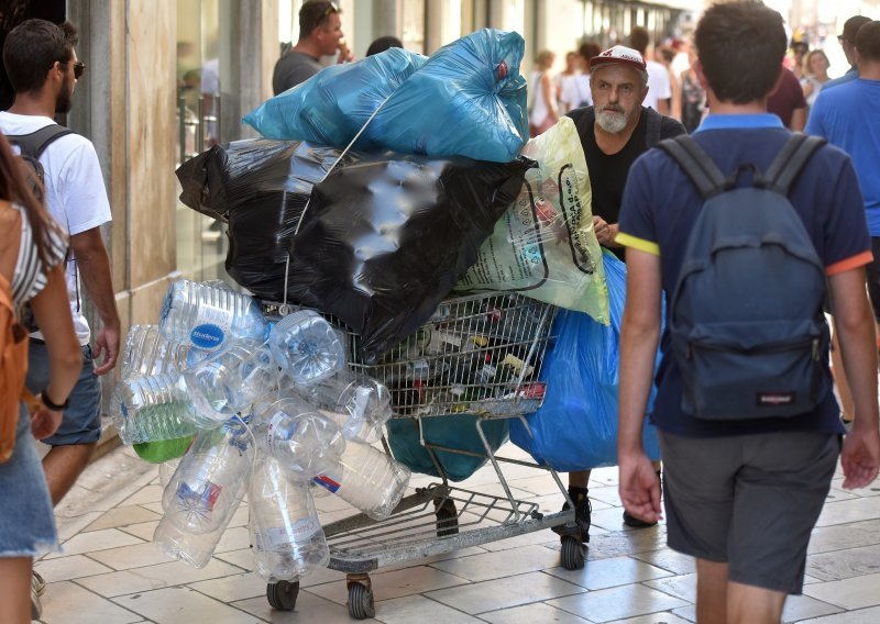 Povrat novca dobit ćete za još jedan tip ambalaže, ali zato nema više besplatnih plastičnih vrećica za voće i povrće