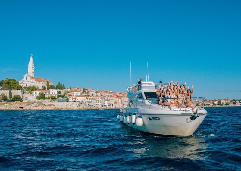 Rovinj - šampion turizma okrunjuje novu kraljicu Hrvatske