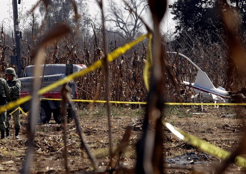 Pao helikopter u Meksiku; poginuo ministar javne sigurnosti i još četvero drugih