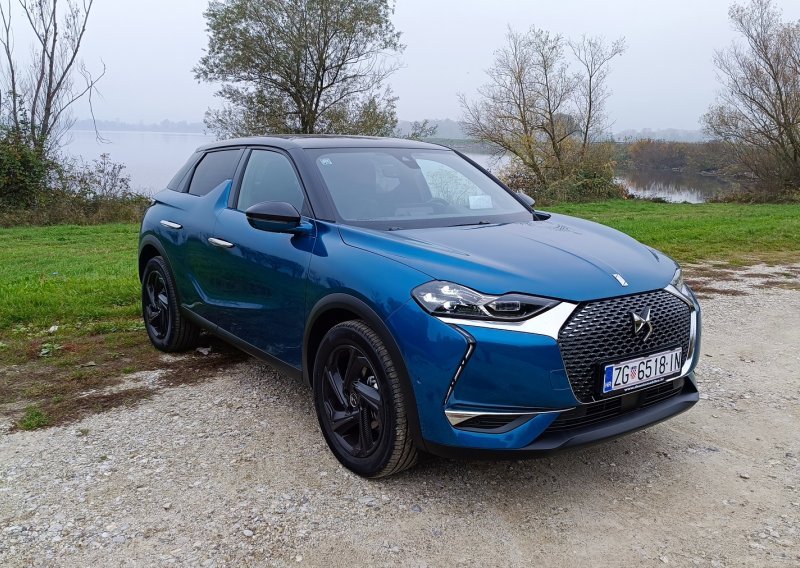 [FOTO/VIDEO] Vozili smo DS 3 Crossback Rivoli PureTech 130 S&S EAT8: Mali kompaktni biser je čista avangarda