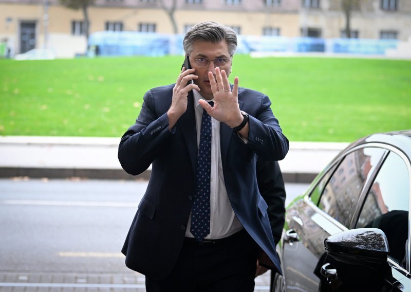 Plenković nakon predsjedništva HDZ-a prokomentirao Schengen, nogomet u školama, Milanovića te nove cijene goriva