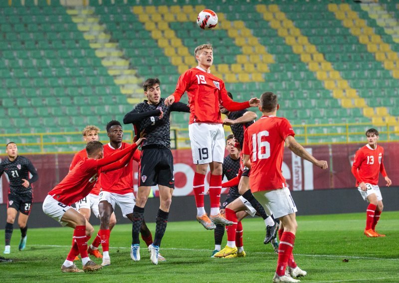 [VIDEO/FOTO] Remi Hrvatske i Austrije; pogledajte golčinu mladih Vatrenih, ali i neshvatljivu pogrešku za gostujuće izjednačenje