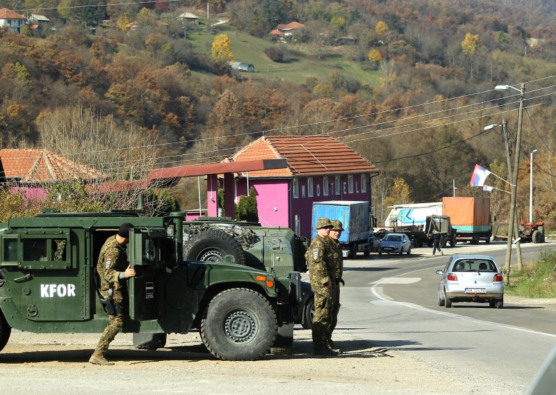 Kosovo i Srbija natežu se oko registarskih pločica, ali i brojnih drugih tema: Ovo su sva otvorena pitanja