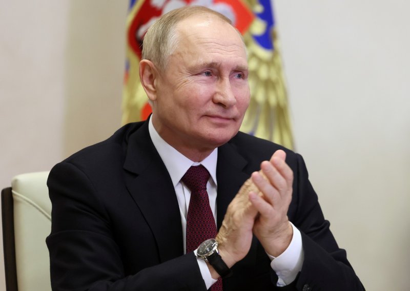 Rusija objavila kome neće isporučivati plin i naftu