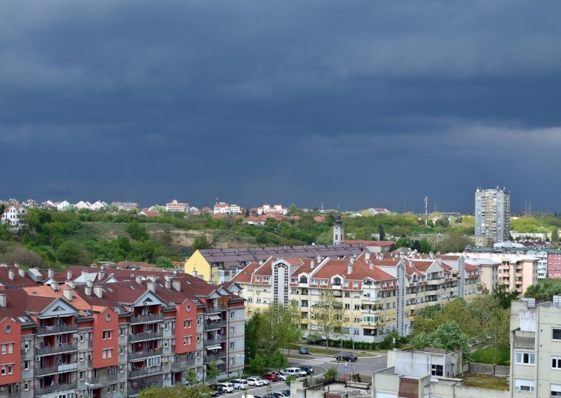 Misteriozne eksplozije zatresle Novi Beograd