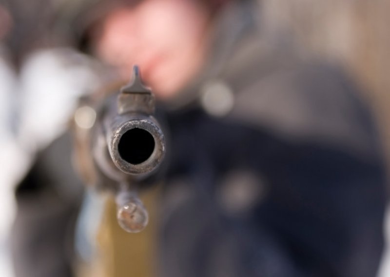 Austrijski lovokradica ustrijelio policajce i medicinara