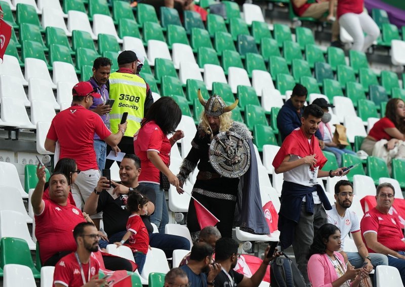 Nova Fifina laž i smiješno objašnjenje za izmišljene brojke popunjenosti stadiona