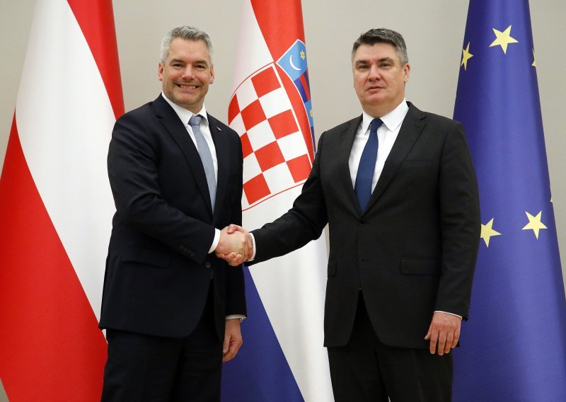 [FOTO] I predsjednik Milanović se susreo s austrijskim kancelarom Nehammerom