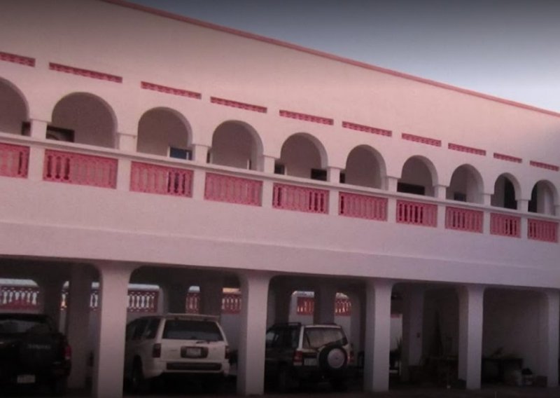 Pobunjenici povezani s Al Kaidom napali hotel u koji zalaze dužnosnici u somalijskom glavnom gradu