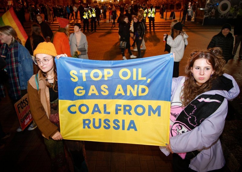Nema dogovora o ograničavanju cijene ruske nafte: 'Poljaci su potpuno beskompromisni!'