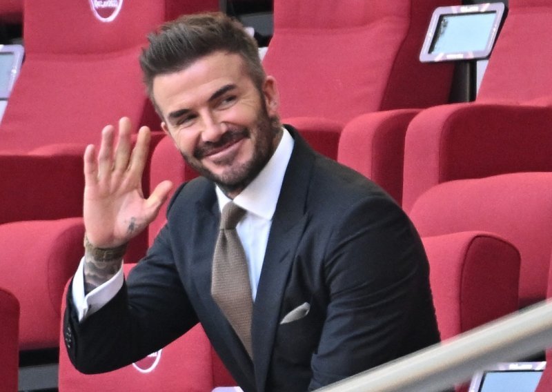 Senzacionalna vijest iz Engleske; David Beckham kupuje posrnulog velikana u čijem je dresu odigrao 394 utakmice