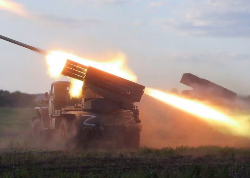 SAD: Rusija raketama bez nuklearnih glava iscrpljuje protuzračnu obranu Kijeva