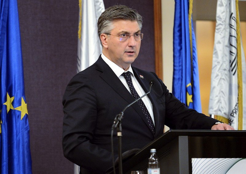 Plenković: Fascinantno je da Hrvatska godišnje ugosti i pet puta više turista nego ima stanovnika; nema takve države u svijetu