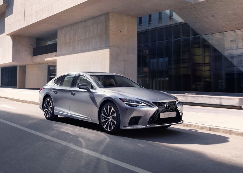 [FOTO] Ovo je novi Lexus LS, luksuzna limuzina za 2023. donosi naprednija rješenja i bolju povezivost