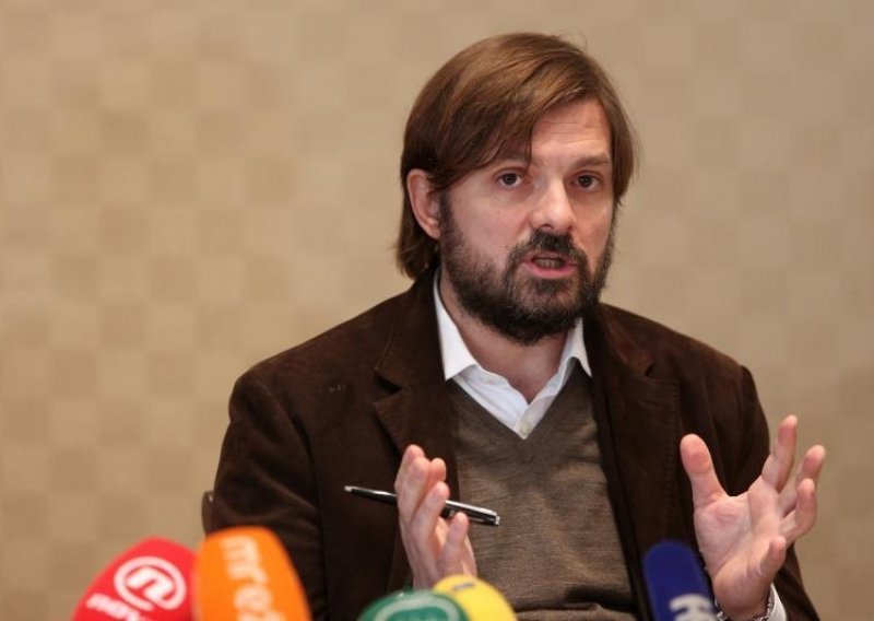 Milan Popović: 'Odgovoran sam za dijete koje mi nije dostupno'