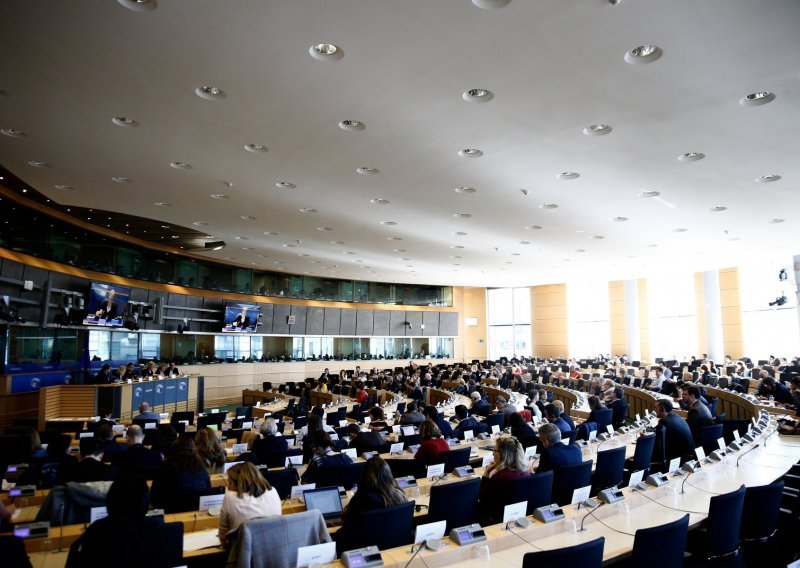 Stotine Europljana vratilo se u EU parlament zbog prijedloga s Konferencije o budućnosti Europe