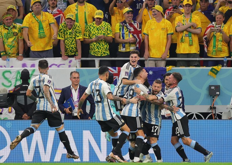 [FOTO] Poznat prvi par četvrtfinala Svjetskog prvenstva! Argentina pobijedila Australiju i protiv Nizozemske će igrati za polufinale