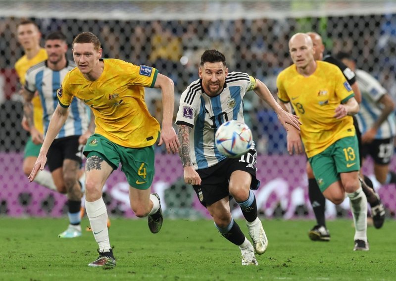[FOTO] Leo Messi odveo neuvjerljivu Argentinu u četvrtfinale SP-a; borbeni Australci propustili su priliku šokirati 'gaučose'