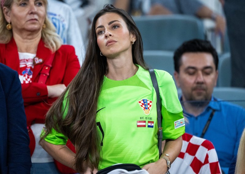 Sportski look je kao stvoren za nju: Lijepa Livakovićeva supruga kad se radi o modnim izborima ne zna za greške