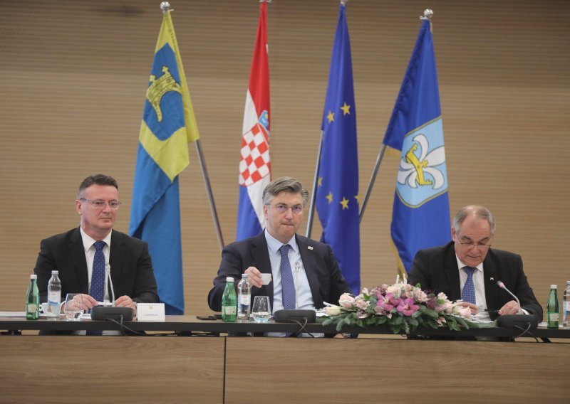 Veliki sastanak Plenkovića i Vlade sa županima, gradonačelnicima i načelnicima; teme su zdravstvo, financije i izmjene jednog zakona