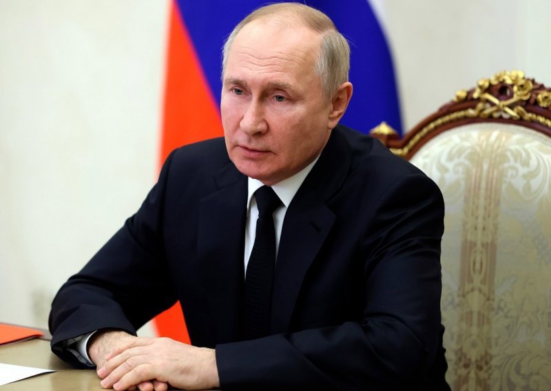 Putin ponovno zaprijetio: Rusija će braniti svoje interese svim raspoloživim sredstvima