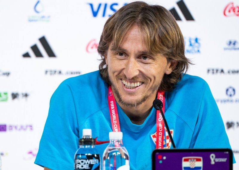 Luka Modrić s puno optimizma najavljuje utakmicu s Brazilom te otkriva što Vatreni moraju napraviti da bi na kraju slavili: Imamo šanse