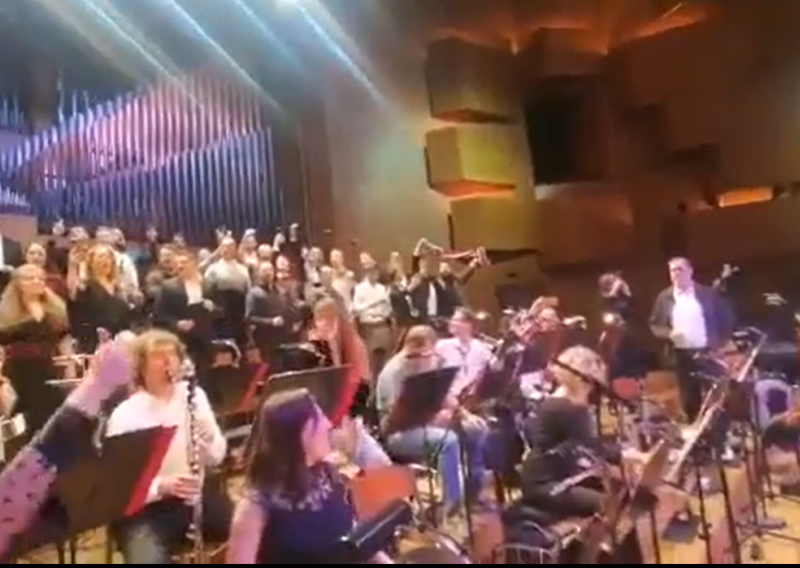 [VIDEO] Pobjeda Hrvatske zatekla Zagrebačku filharmoniju na probi, pogledajte kakvo je ludilo nastalo u Lisinskom
