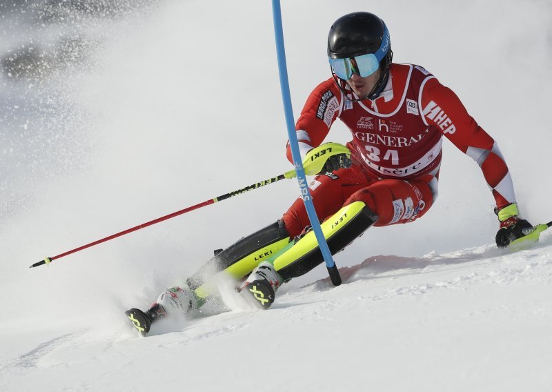 Norvežanin Braathen pomeo konkurenciju, Istok Rodeš i Samuel Kolega osvojili prve ovosezonske bodove