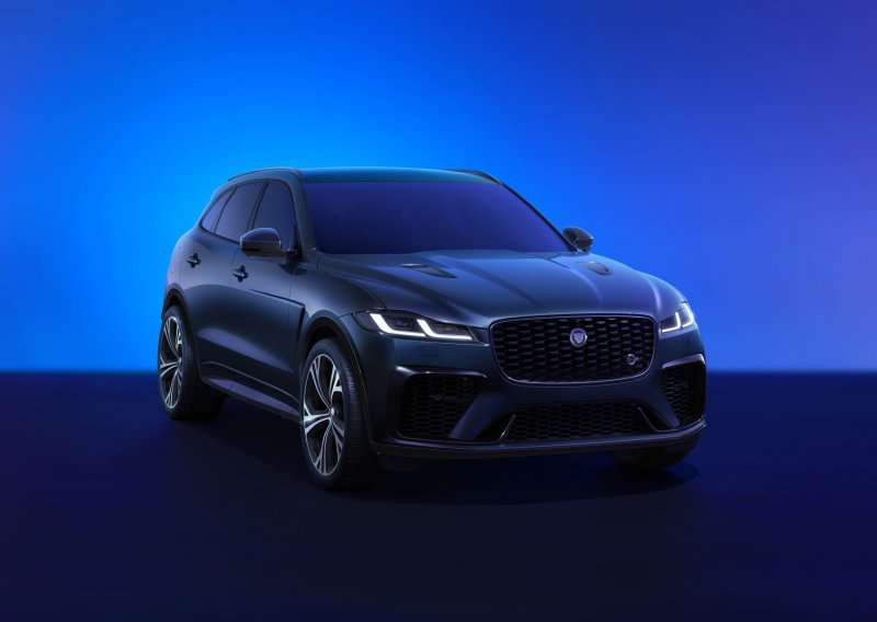 [FOTO] Jaguar F-Pace doživio promjene za 2023.: Obogaćene specifikacije za sve modele i 20 posto veći domet za P400e