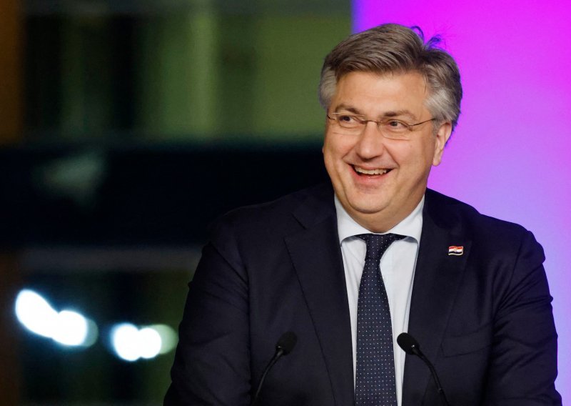 Plenković i Jandroković čestitali Vatrenima na bronci