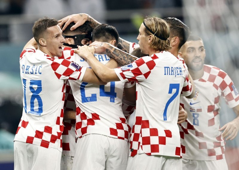 [FOTO] Novi senzacionalni uspjeh hrvatske nogometne reprezentacije! Vatreni pobijedili Maroko i s brončanom medaljom se vraćaju doma