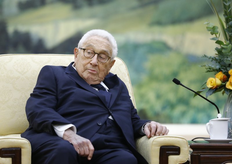 Kissinger: Vrijeme je za dogovoreni mir u Ukrajini