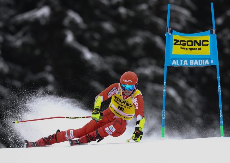 Marco Odermatt nabolji u veleslalomu u Alta Badiji; Filipu Zubčiću još jedan plasman među deset